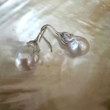 Charger l&#39;image dans la galerie, White Baroque Pearl Drop Earrings, in Silver or GV
