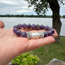 Load image into Gallery viewer, Purple Chevron Amethyst &amp; Pearl Stretch Bracelet
