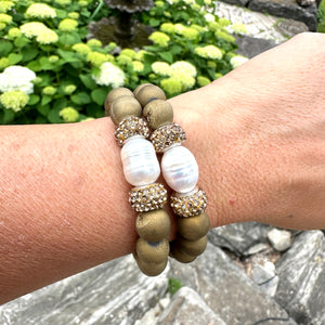 Golden Druzy Agate Beads & Pearl Stretch Bracelet with Polymer Clay Rhinestones