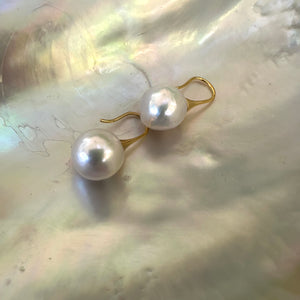 White Edison Pearl Drop Earrings, Gold Vermeil Plated Silver Fish Hooks, Large White Freshwater Pearl Dangle Earrings 12.5mm