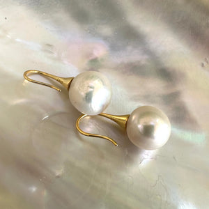 White Edison Pearl Drop Earrings, Gold Vermeil Plated Silver Fish Hooks, Large White Freshwater Pearl Dangle Earrings 12.5mm