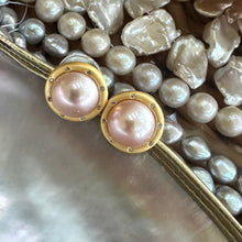 Lade das Bild in den Galerie-Viewer, Pink Edison Mabe Pearl Stud Earrings with Cz Accents, Gold Vermeil Plated Silver
