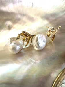 Oak Leaf Design Baroque Pearl Earrings in GV