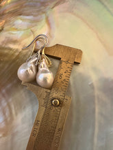 Charger l&#39;image dans la galerie, White Baroque Pearl Drop Earrings, in Silver or GV
