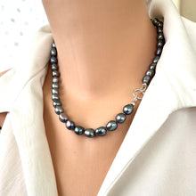 Lade das Bild in den Galerie-Viewer, Black Pearl Necklace with White Baroque Pearl Removable Pendant, Silver, 18&quot;
