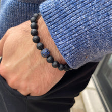 Lade das Bild in den Galerie-Viewer, Matte Black Onyx Stretchy Bracelet For Men with Blue Cz Paved Gunmetal Spacer,  7.5&quot;
