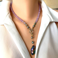 Lade das Bild in den Galerie-Viewer, Lavender Amethyst Necklace &amp; Peacock Black Baroque Pearl Pendant, 18.5&#39;
